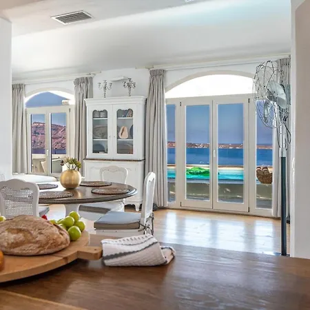 Ode Villa: Luxury Retreat With Private Pool & Sunset Views Villa