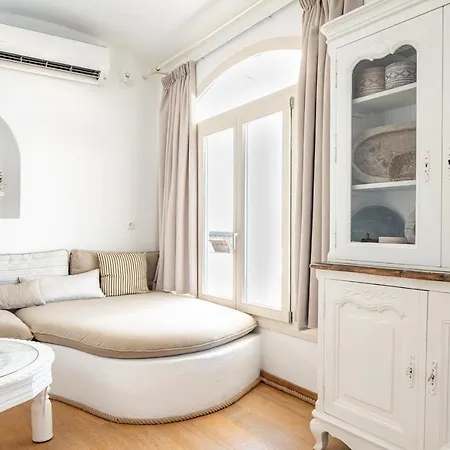 Villa Ode Villa: Luxury Retreat With Private Pool & Sunset Views *